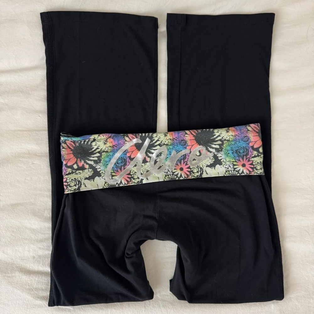2000s Black Aero flare fold over yoga pants
